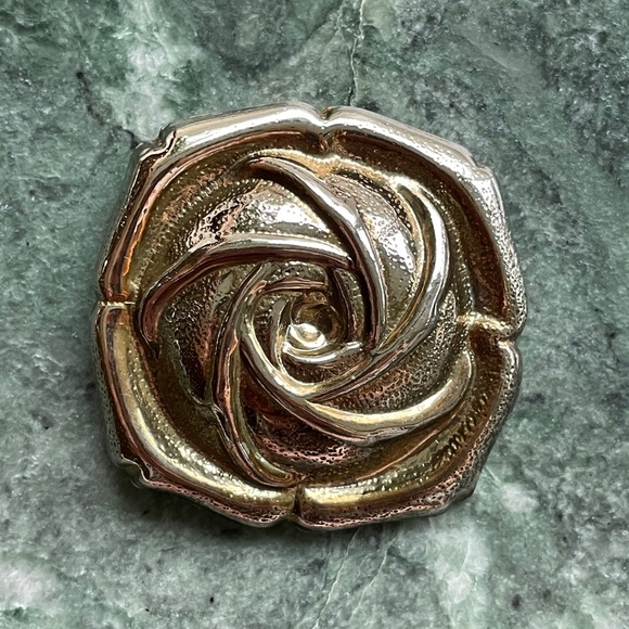 Vintage Rose Gold Tone Scarf Clip - Picture 4 of 4
